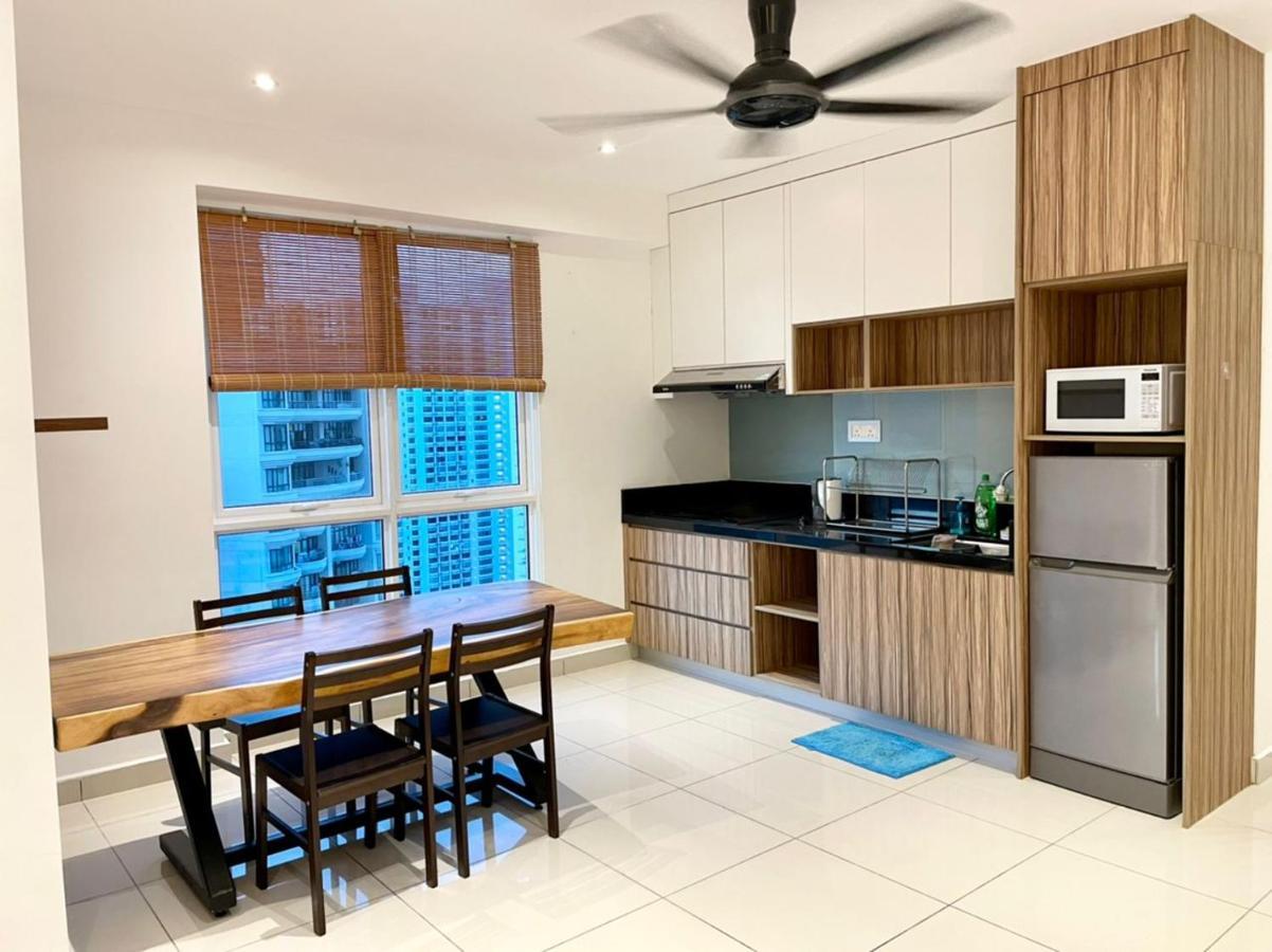 Family Suites At Mansion One By Maj George Town Exteriér fotografie