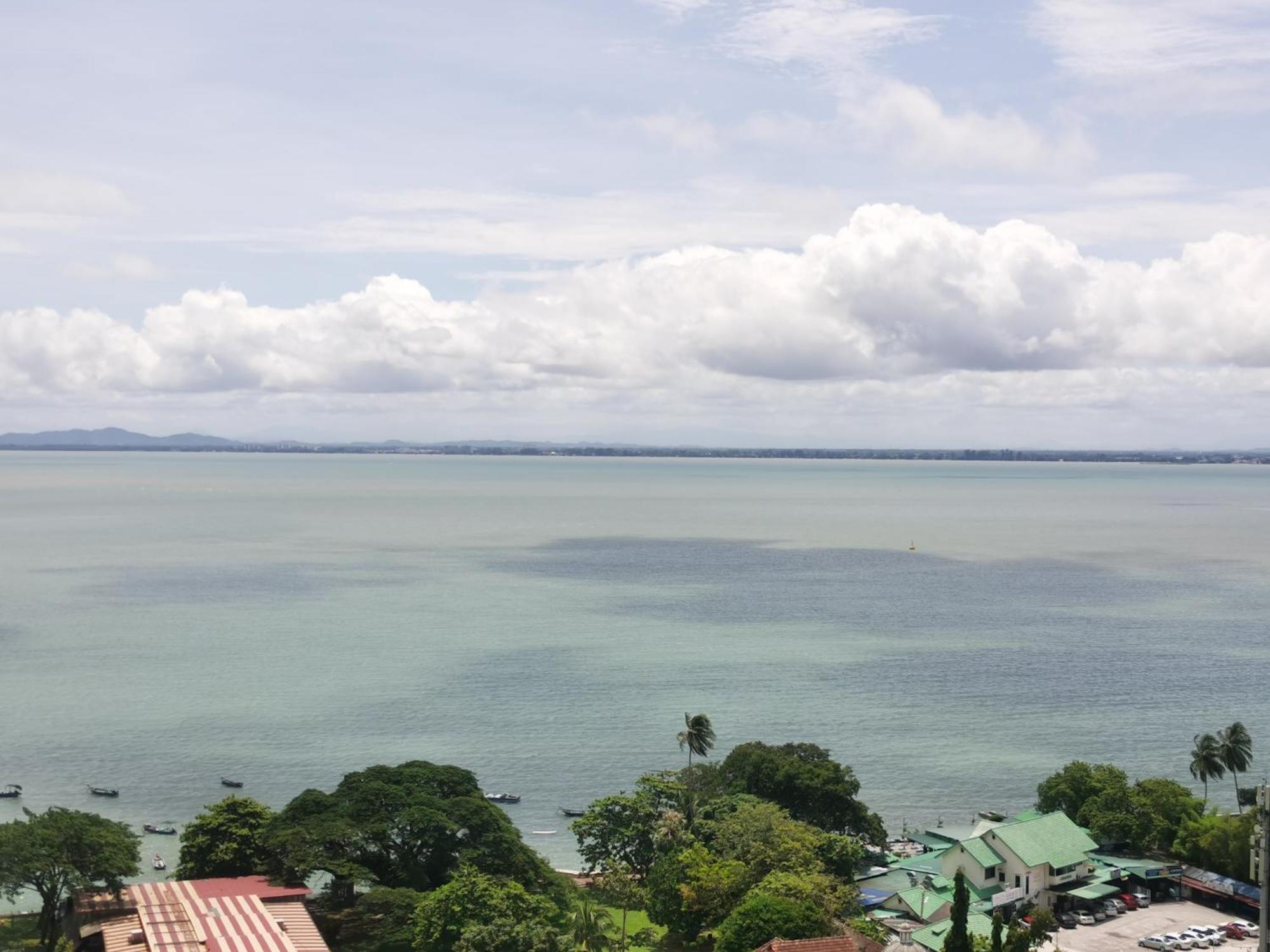 Family Suites At Mansion One By Maj George Town Exteriér fotografie